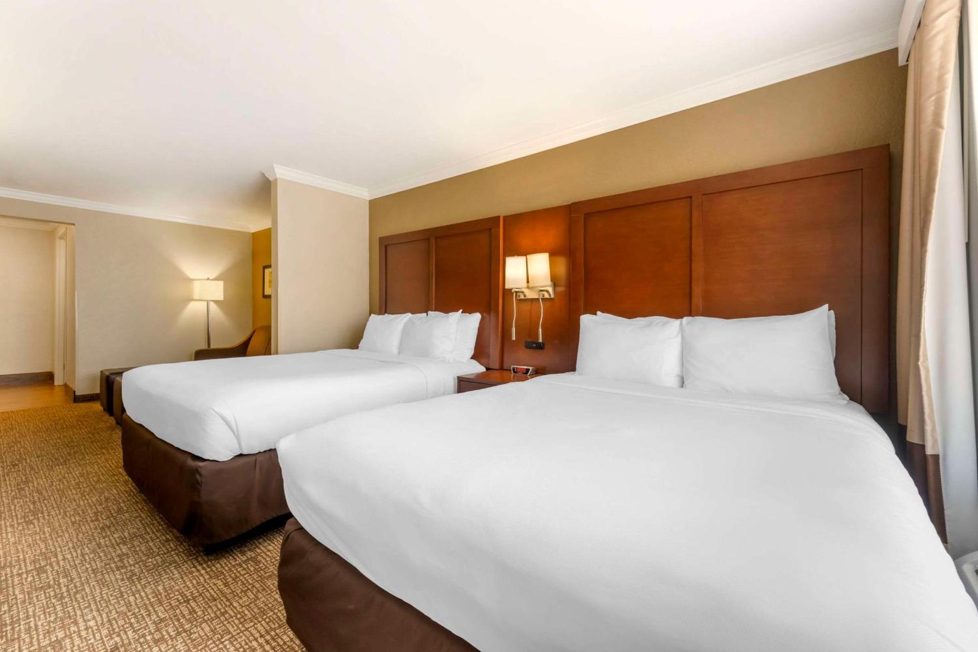 Comfort Suites Elizabethtown Zewnętrze zdjęcie